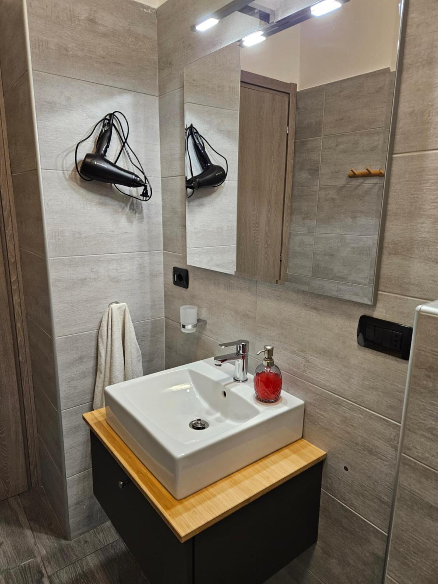 Casa Enne, Appartamento Vicino Centro E Juventus Stadium 都灵 外观 照片